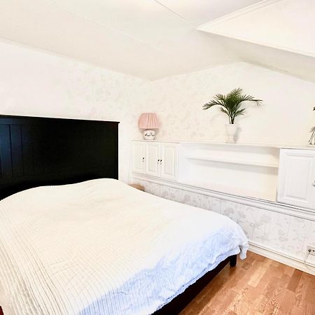 Outstanding Apartment Close To Gothenburg Кунгэльв Экстерьер фото